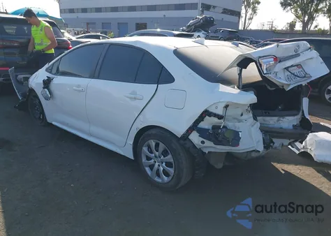 2021 Toyota Corolla Le z USA, uszkodzony, nr VIN 5YFEPMAE7MP155451